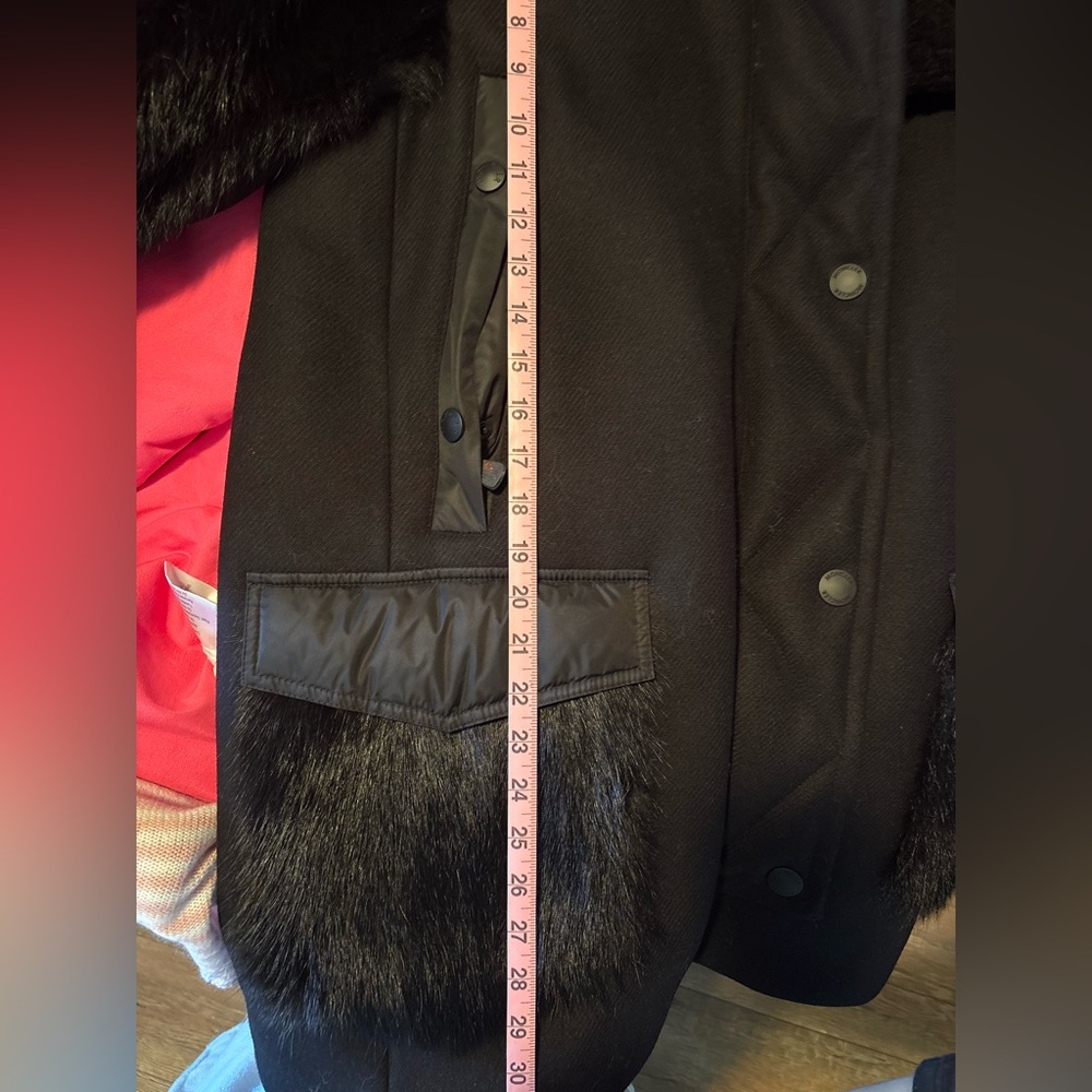 Authentic Moncler Jacket - Picture 11 of 11